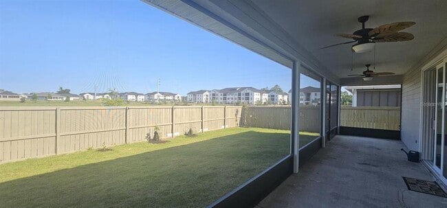 Building Photo - 1394 SW 68th Ter