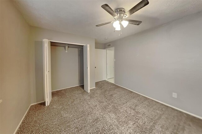 Building Photo - 5211 Girnigoe Dr