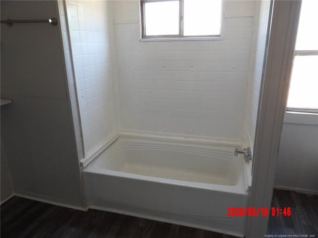 Building Photo - 1302 Verlie Dr