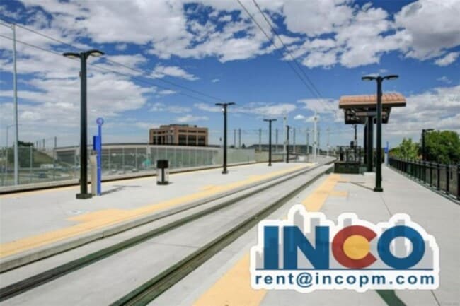 Building Photo - 14069 E Jewell Ave