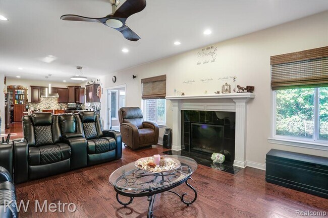 Building Photo - 4342 Rockdale Ct