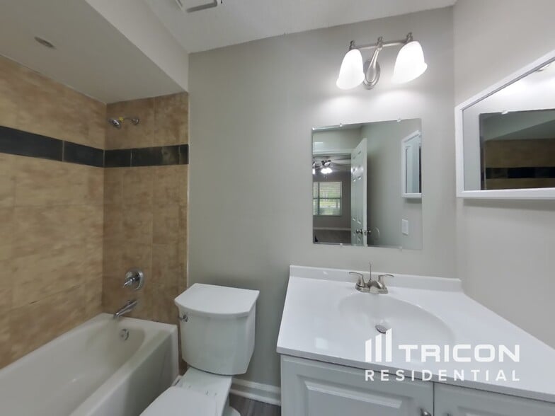 Building Photo - 7145 Catina Ct