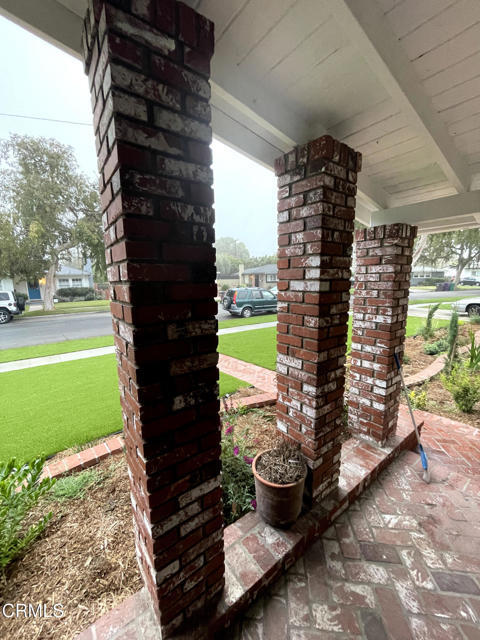 Building Photo - 5741 E 23rd St