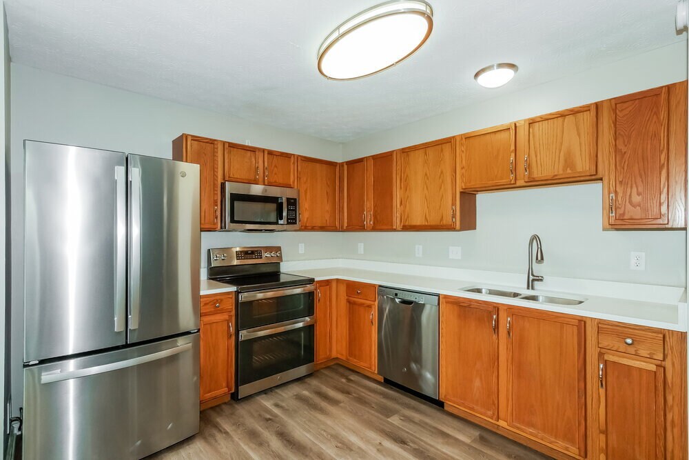 Building Photo - 1312 River Ridge Dr