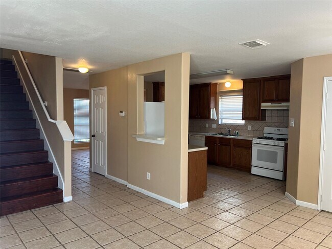 Building Photo - 3223 Amber Meadow Dr