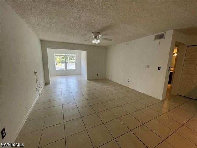 Building Photo - 8265 Ibis Club Dr