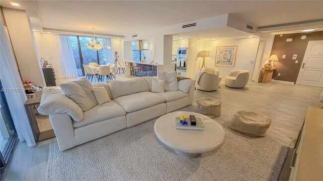 Building Photo - 9801 Collins Ave