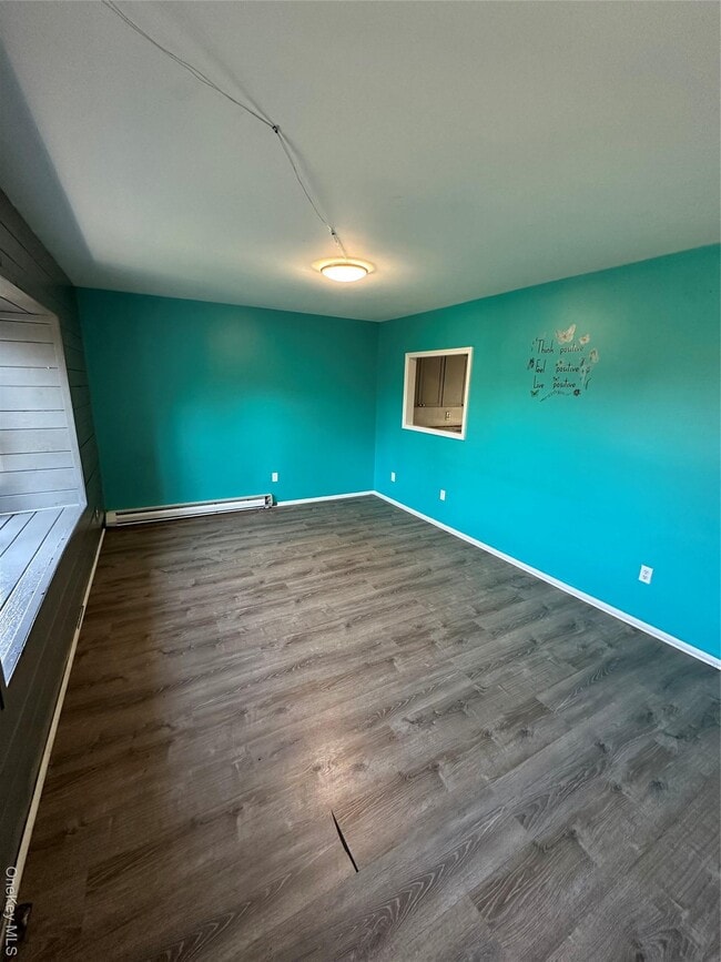 Building Photo - 14 Columbine Ct