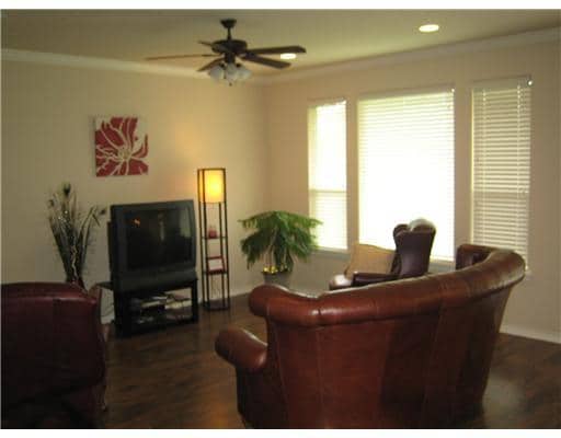 Building Photo - 4248 Rocky Rhodes Dr