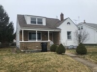 Building Photo - 737 Camden St