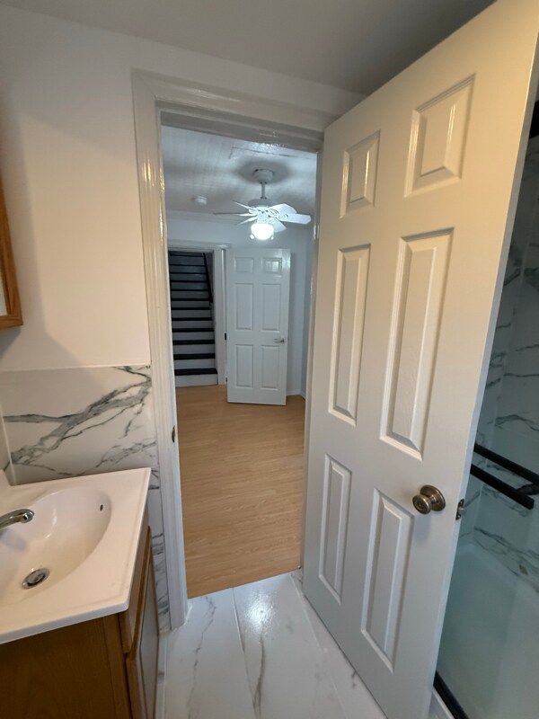 Building Photo - 433 Highland Ave