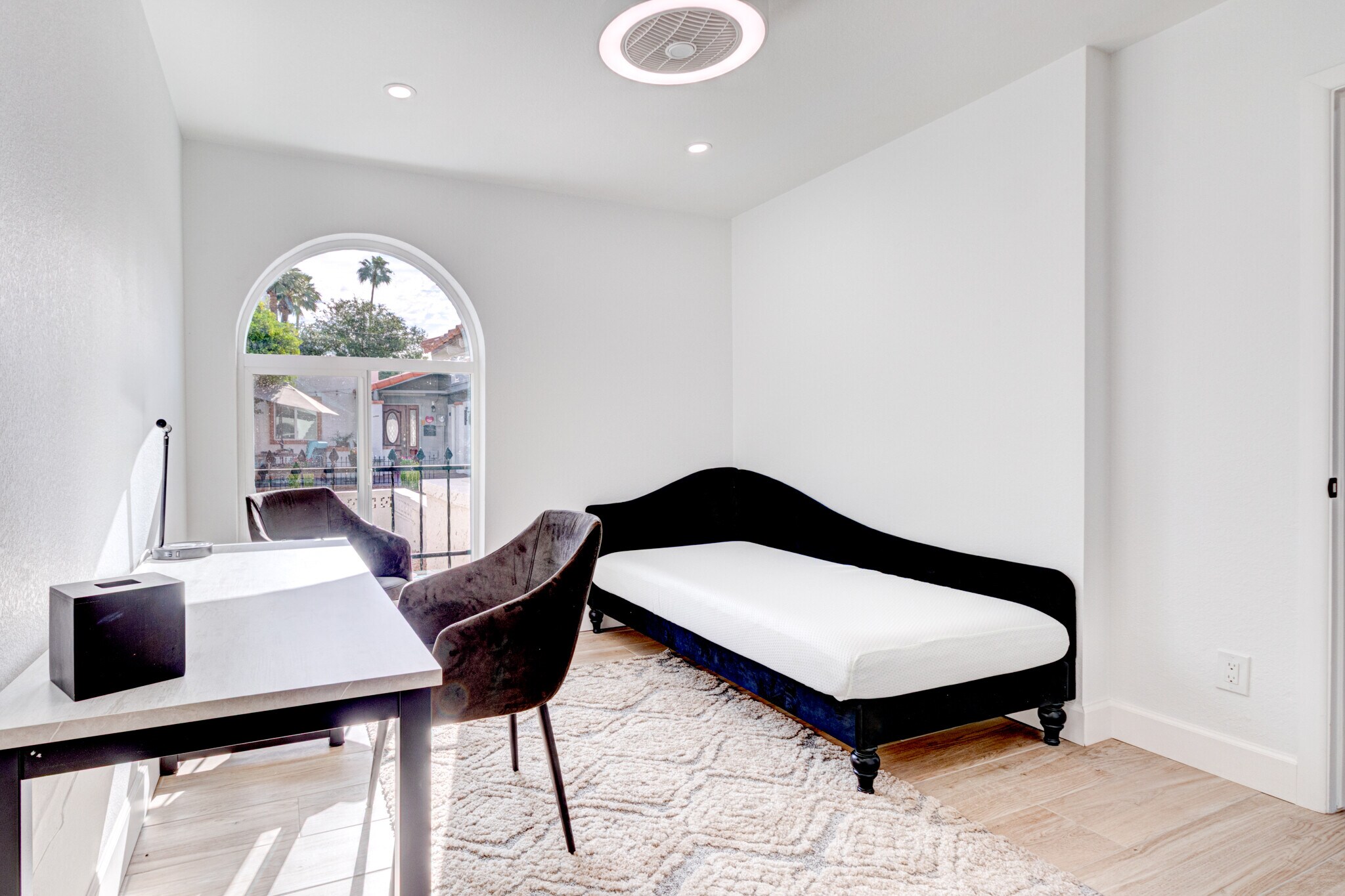 Building Photo - 6110 N 13th St