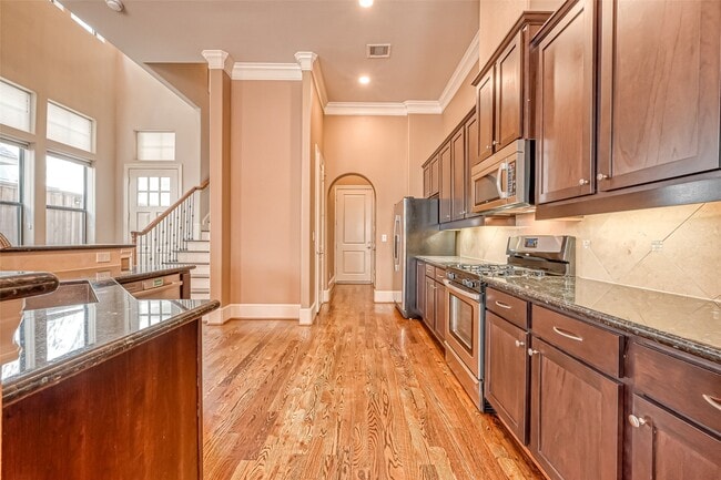 Building Photo - 5811 Kiam St