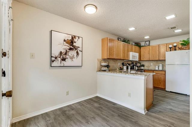 Building Photo - 541 Ranch Trail