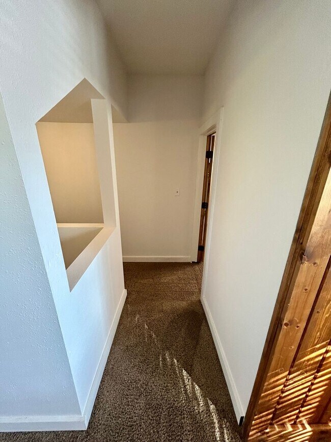 Building Photo - 8230 WA-903