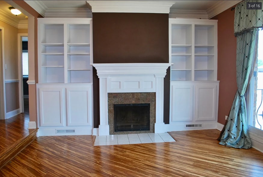 living room - 5520 Belmont Rd