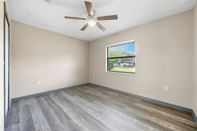 Building Photo - 4405 Almark Dr