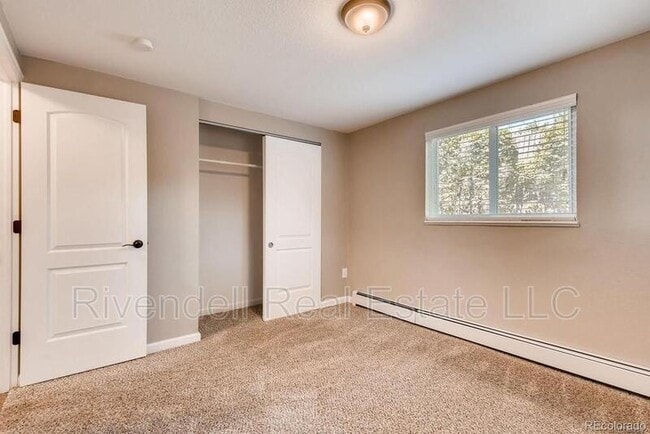 Building Photo - 5406 Cody St