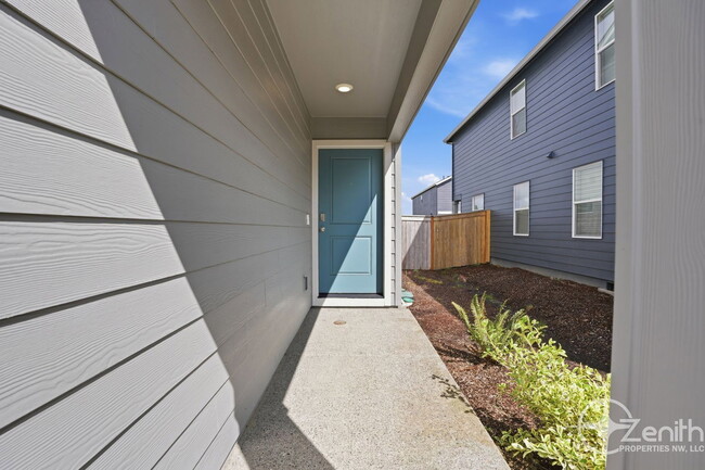 Building Photo - 2030 NW 14th St