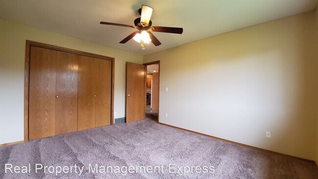 Building Photo - 4 br, 2 bath House - 7112 W Strabane St