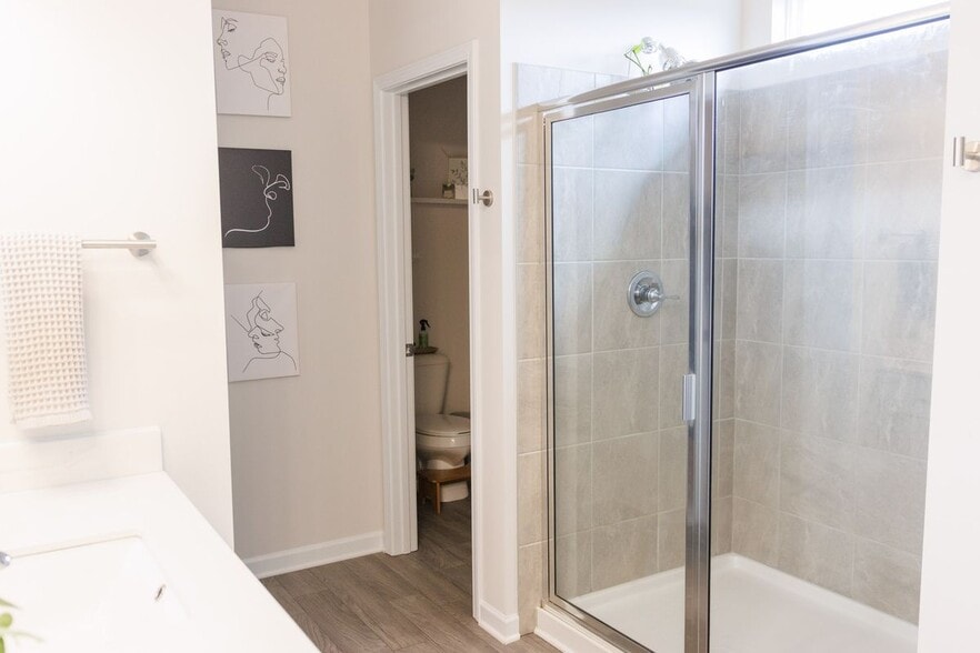 Building Photo - 6017 Gala Ln