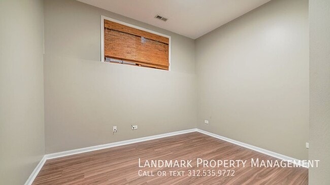 Building Photo - 4428 S Calumet Ave