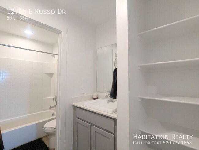 Building Photo - 12765 E Russo Dr