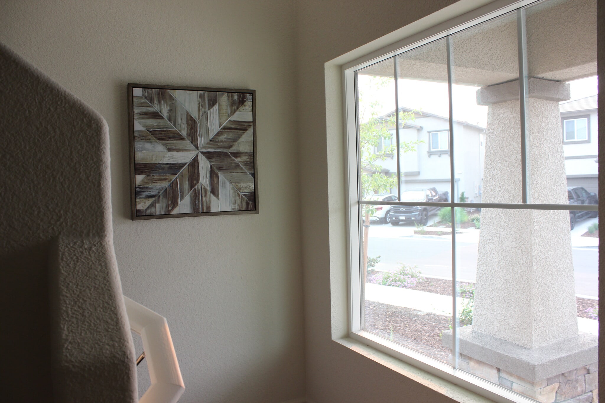 Building Photo - 3740 Cedargate Way