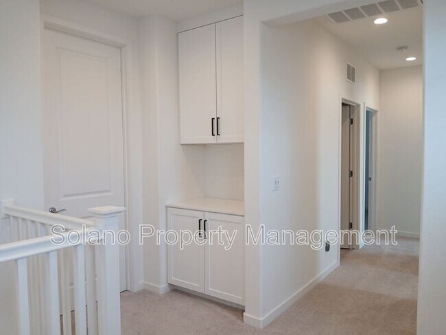 Building Photo - 1284 Warmth Ct