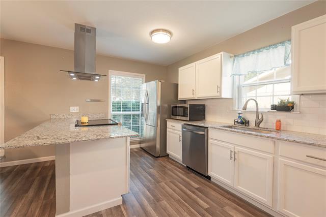 Building Photo - 2211 Yewpon Dr