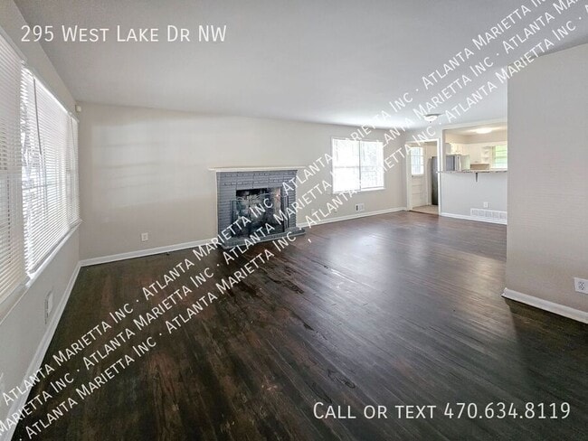 Building Photo - 295 W Lake Dr NW