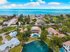 Building Photo - 2325 Lantern Ln