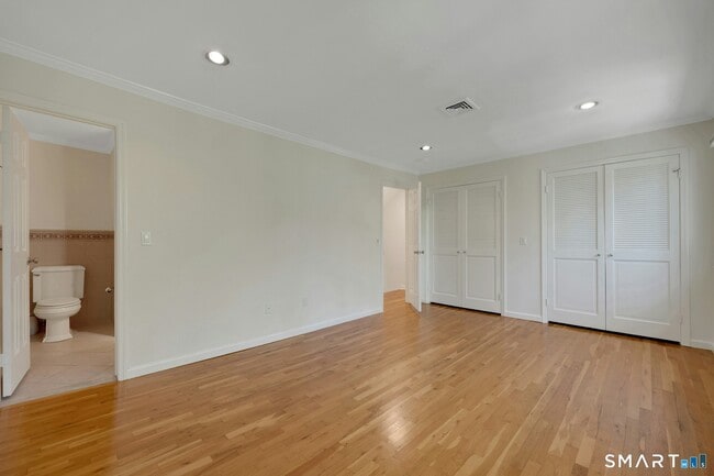 Building Photo - 37 Sheep Hill Rd
