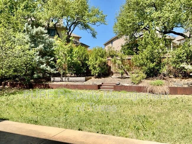 Building Photo - 2518 Vestavia Ridge Ln