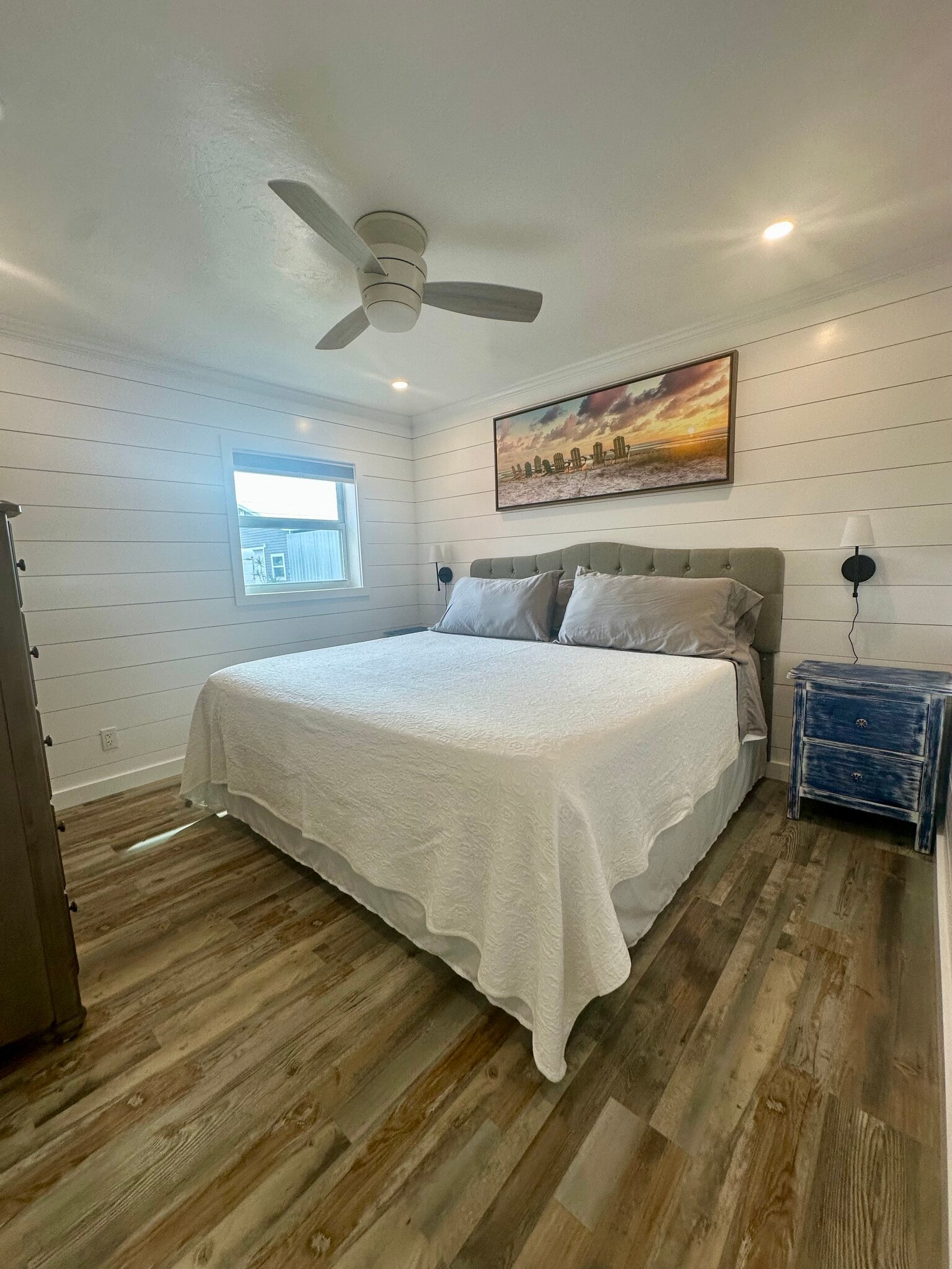 King size bed with new nectar mattress. - 1236 Rosemary Ln