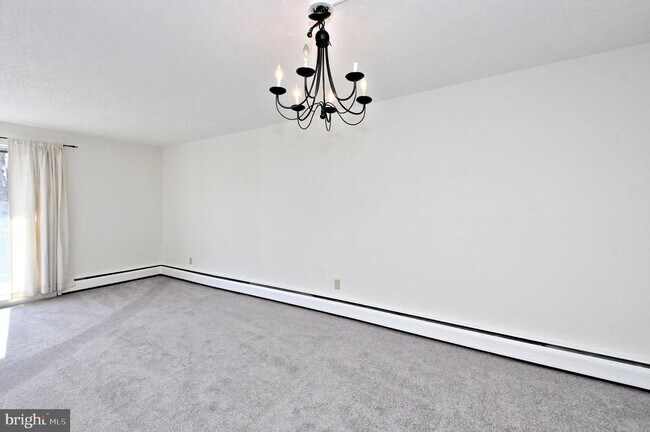 Building Photo - 120 N Bethlehem Pike