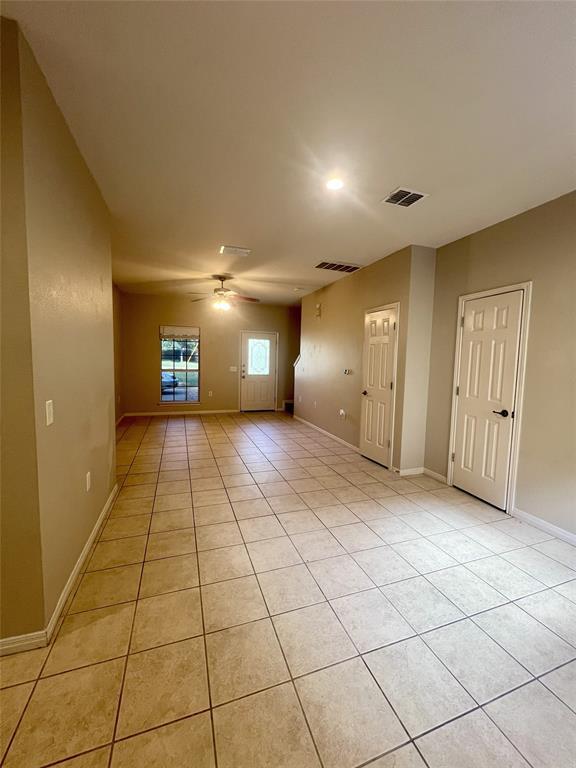 Building Photo - 1307 Walnut Ave