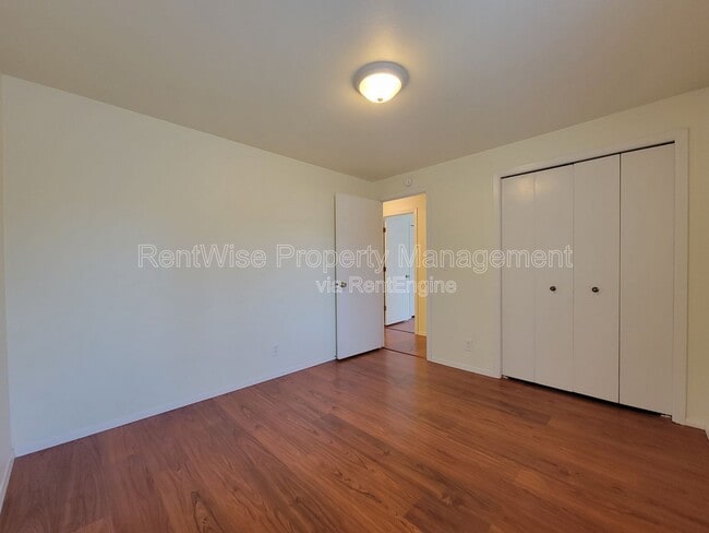 Building Photo - 3950 Cambria Way