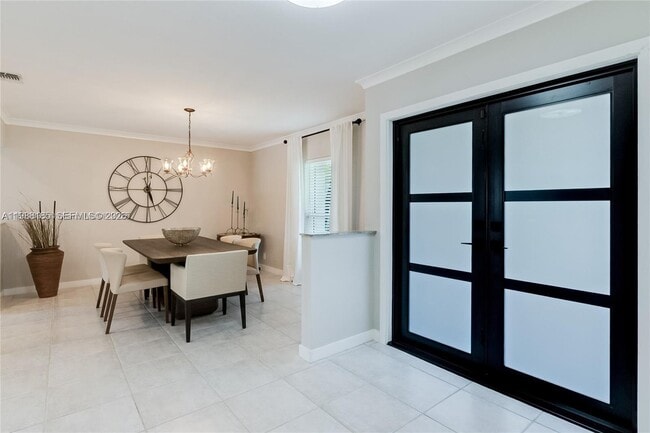 Building Photo - 2011 NE 211th St