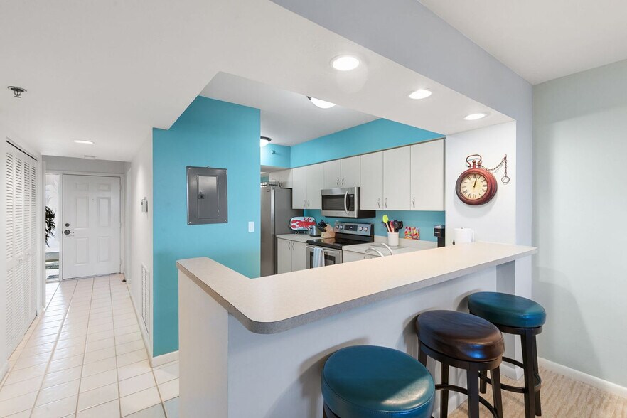 Building Photo - 784 County Rd 951