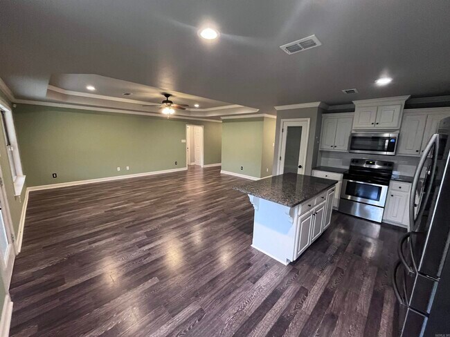 Building Photo - 27 Kasidyann Ct