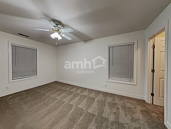 Building Photo - 1506 Bunbury Dr