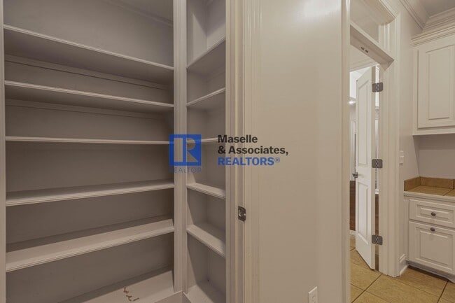 Building Photo - 4 Bed/3 Bath home Ashbrooke Subdivision Madison MS