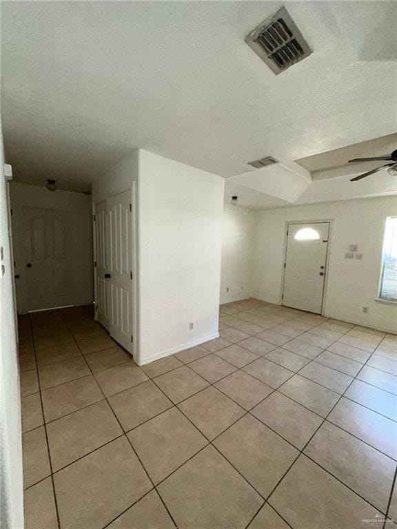 Building Photo - 107 S Ridge Ln