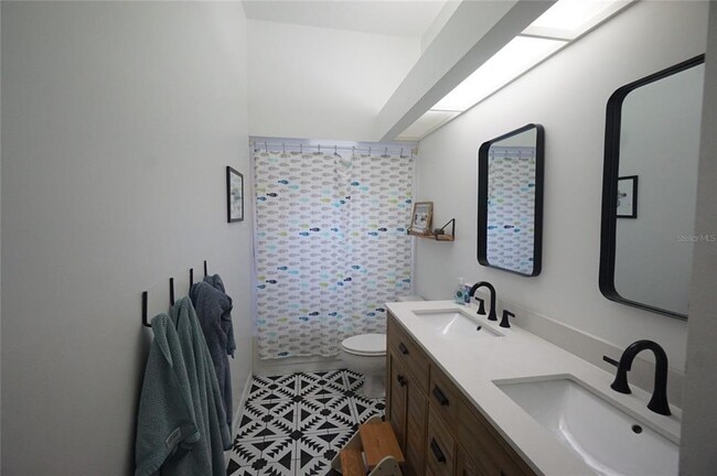 Building Photo - 13708 Whitebark Pl