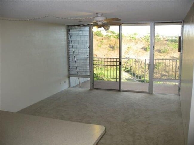 Building Photo - 2 BD / 2 BA Apartment in Aiea!!!
