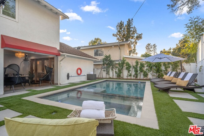 Building Photo - 22711 Margarita Dr