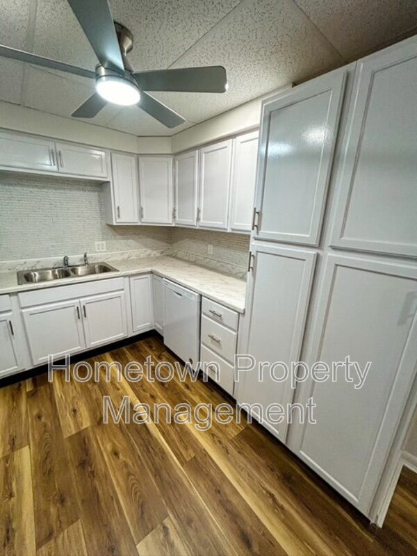 Building Photo - 726-730 Grantham RD