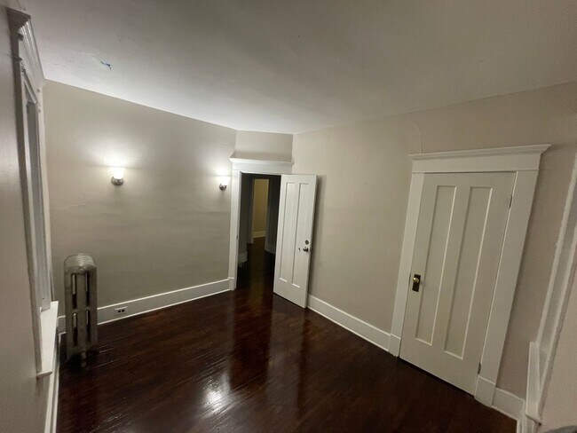 Building Photo - 260 Humboldt Pkwy