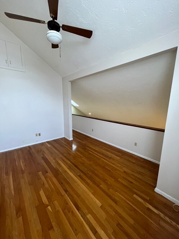 Building Photo - 193 Lake St